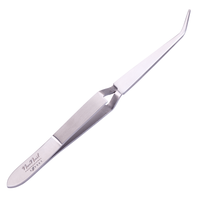 Expert nail crimping tool made of high-quality steel for perfect artificial nail shaping and modeling.