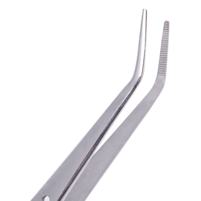 Expert crimper for UV/LED gel and acrylic nails, made of high-quality steel, ensuring precise nail shaping.